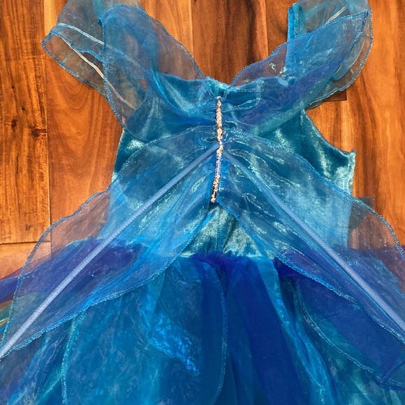 Girl’s Size 8-10 Fairy 🧚‍♀️ Costume in Blue & Turquoise  with Sparkle Details - Picture 5 of 6
